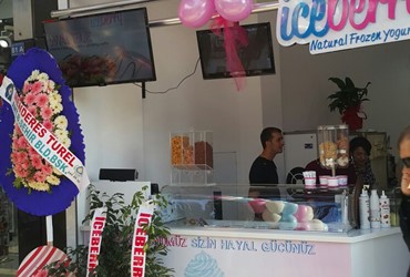 Iceberry Frozen Yogurt Işıklar / Antalya